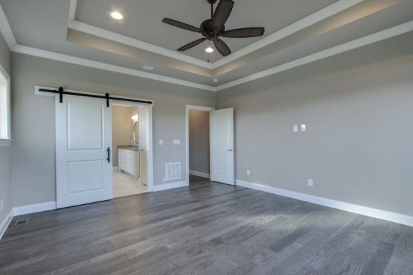 24_LanyardWay_198_MasterBedroom02-min