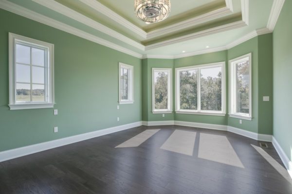 24_ZepherDrive_171_MasterBedroom01-min