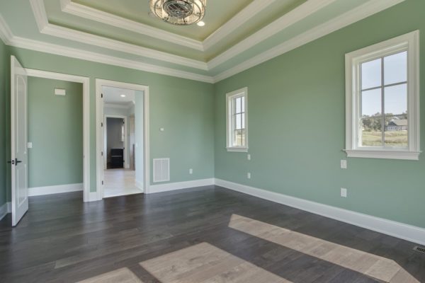 25_ZepherDrive_171_MasterBedroom02-min
