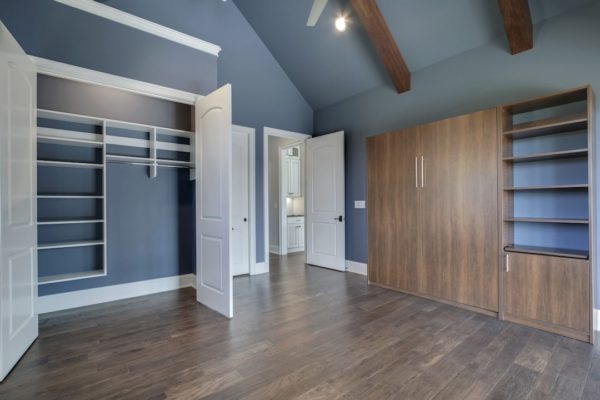 33_ZepherDrive_171_Bedroom2_02-min